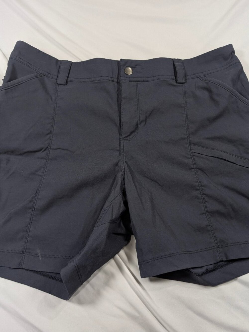 Duluth Trading Co. Women’s Outdoor Hiking Shorts with Zip Pocket - Charcoal Grey